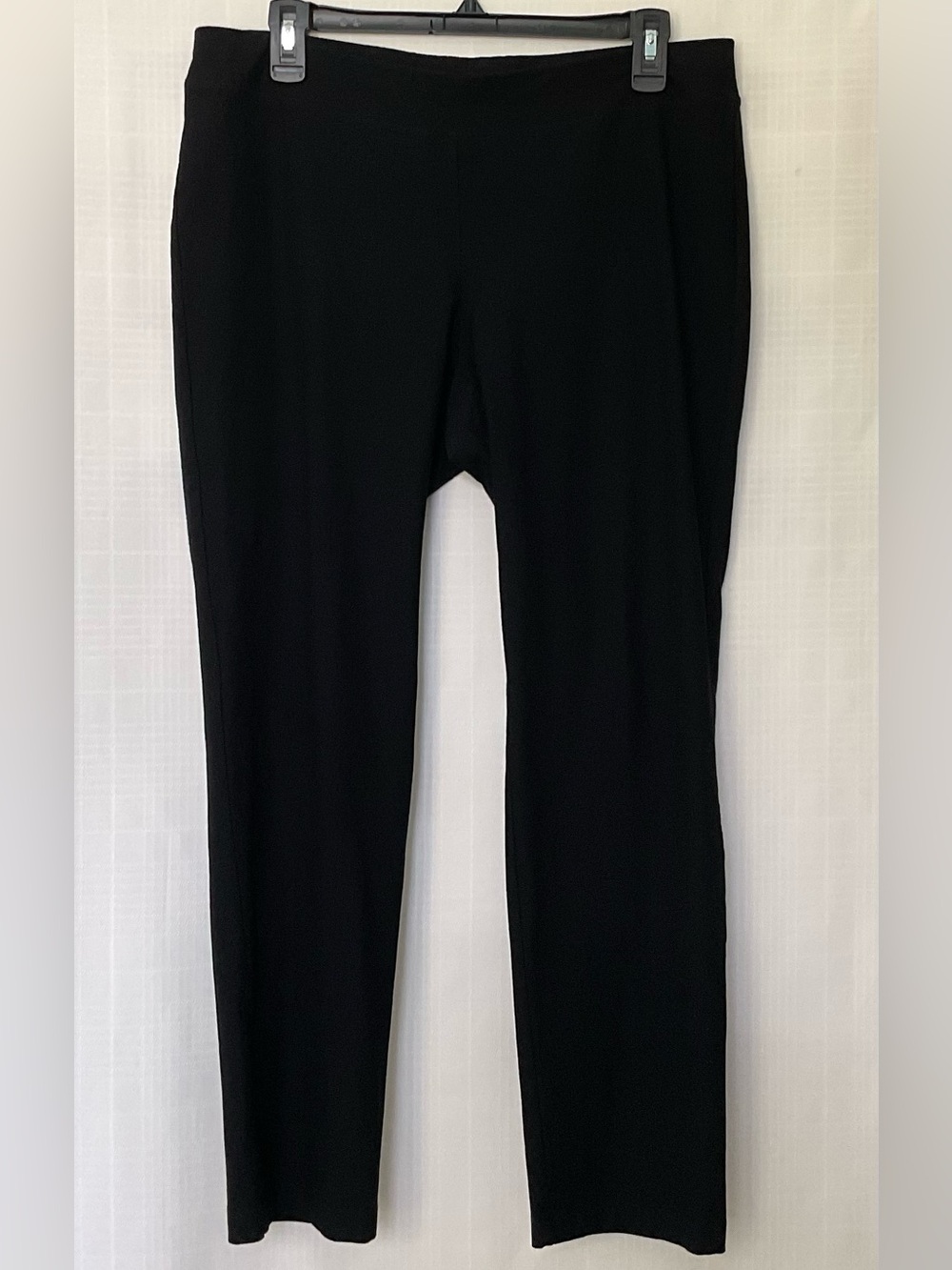 Eileen Fisher black slim leg pull on pants